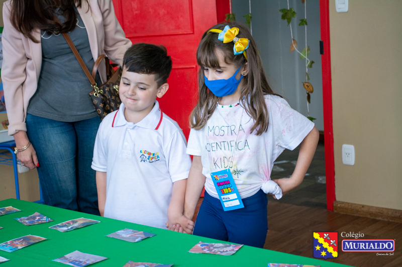 Um ensino que prepara o seu filho para um futuro conectado! No Fundamental  II, os alunos contam com atividades que potencializam talentos e  habilidades, como: teatro, High School, iniciação científica e muito